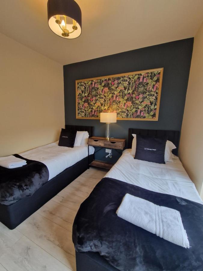 3 Bedroom Stylish Home Merthyr Merthyr Tydfil Exterior photo