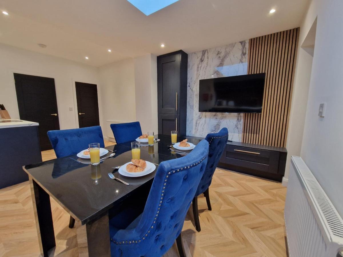 3 Bedroom Stylish Home Merthyr Merthyr Tydfil Exterior photo