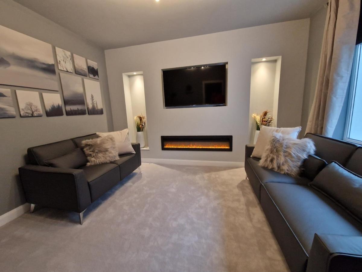 3 Bedroom Stylish Home Merthyr Merthyr Tydfil Exterior photo